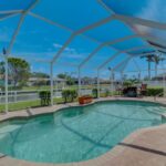 Stunning Saltwater Retreat on the Canal